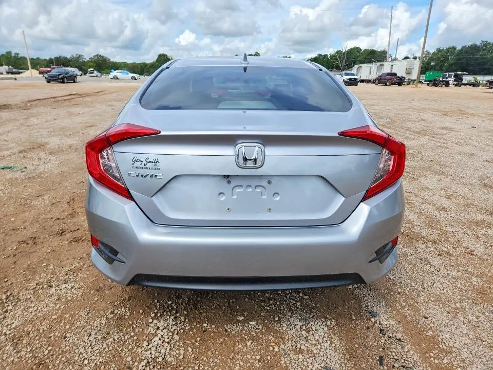 2018 HONDA CIVIC EX  