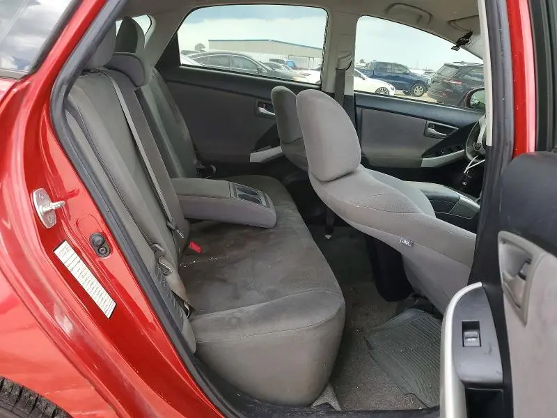 2013 TOYOTA PRIUS TWO  