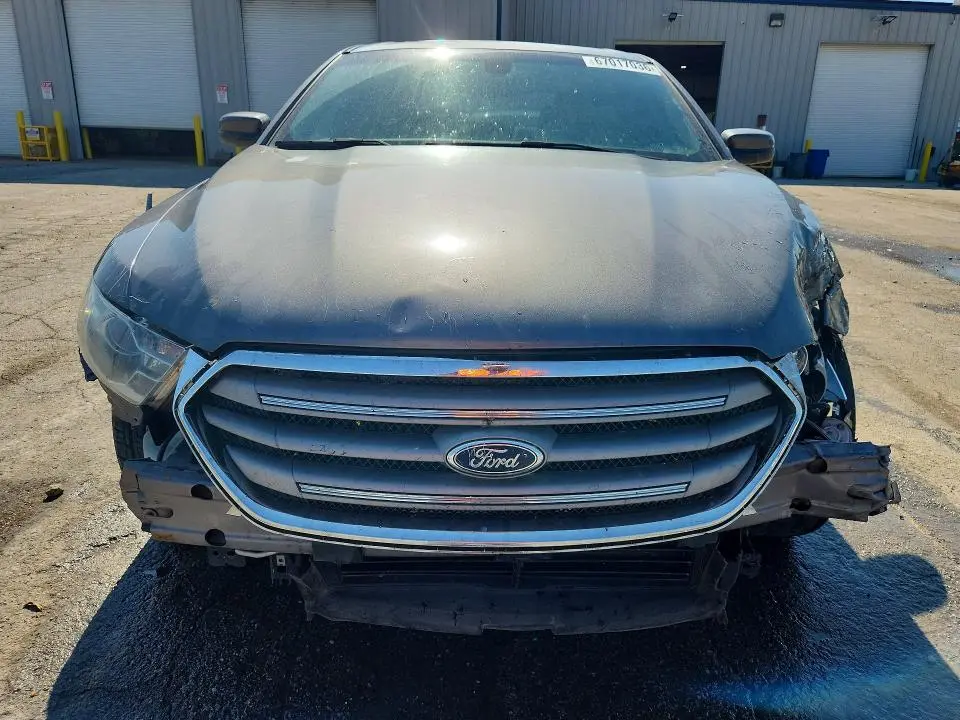 2013 FORD TAURUS SEL  