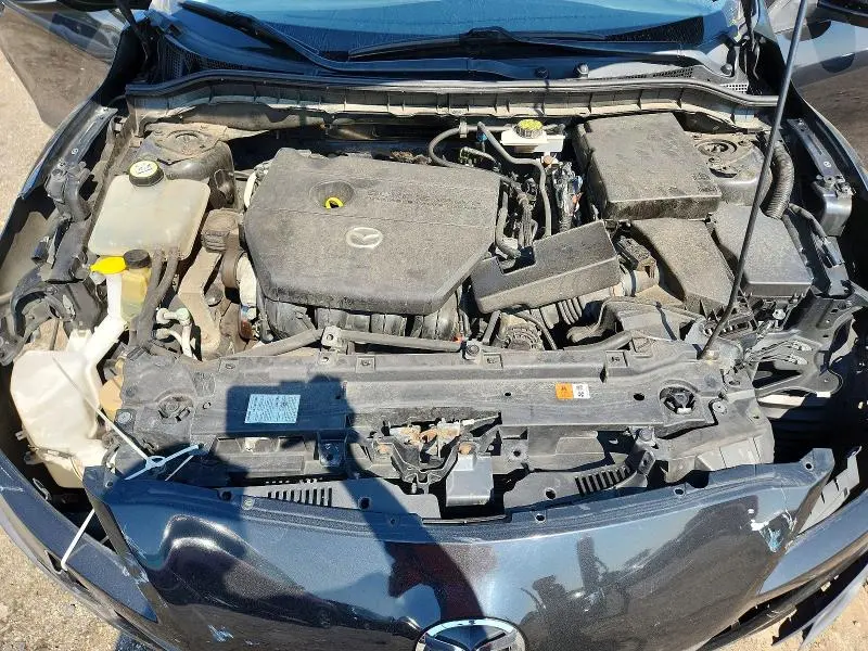 2011 MAZDA 3 I  