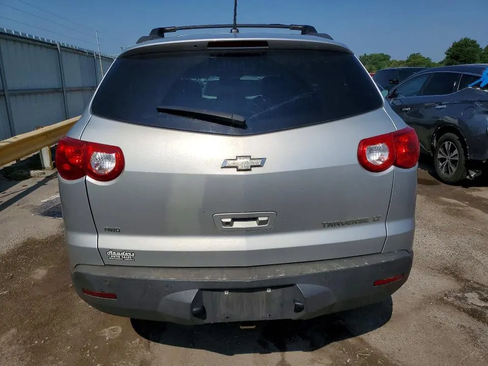 2012 CHEVROLET TRAVERSE LT  