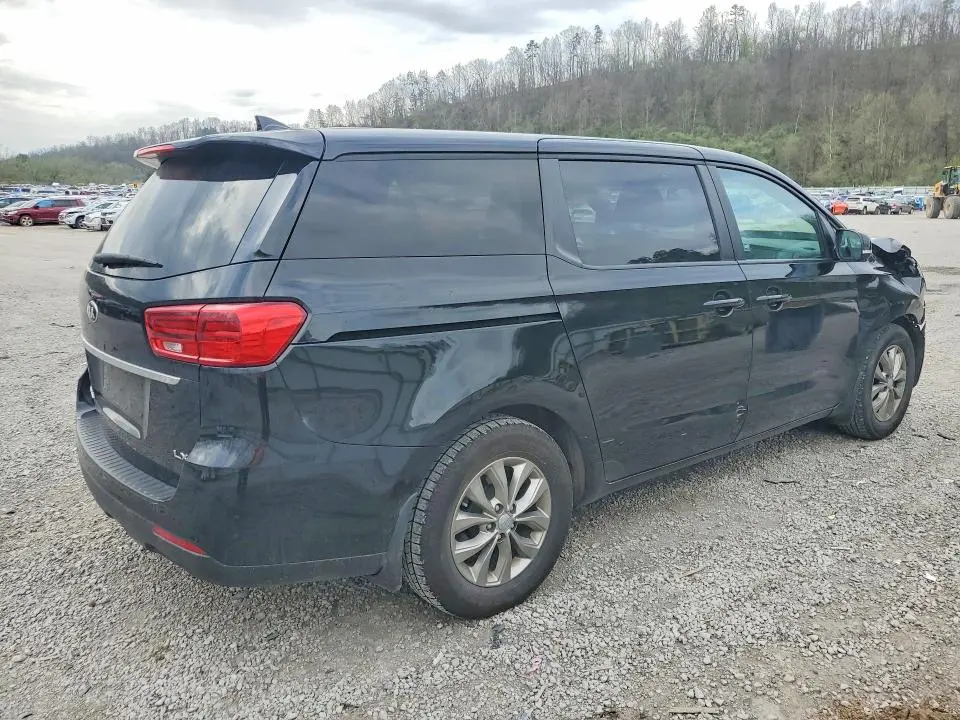 2021 KIA SEDONA LX  