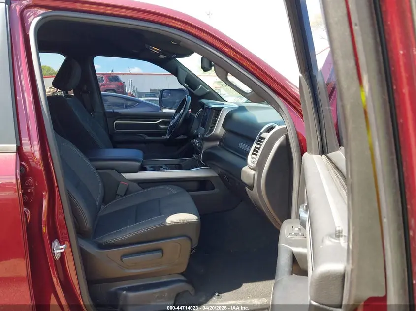 2019 RAM 1500 BIG HORN/LONE STAR  4X4 5'7 BOX