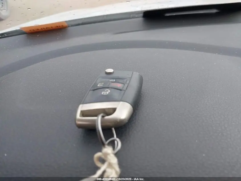 2016 VOLKSWAGEN GOLF GTI AUTOBAHN W/PERFORMANCE PACKAGE 4-DOOR