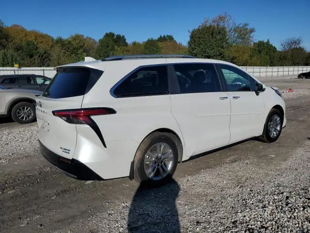 2024 TOYOTA SIENNA LIMITED  