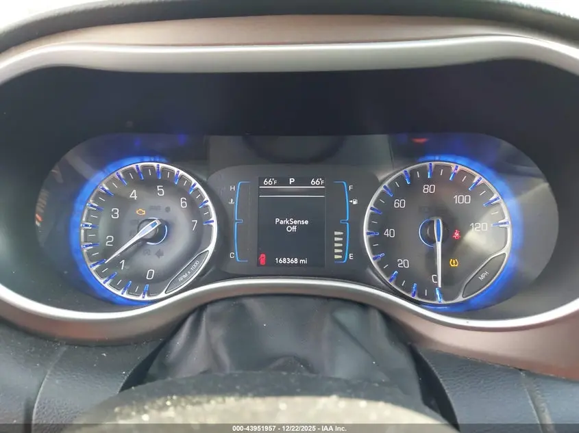 2017 CHRYSLER PACIFICA TOURING-L