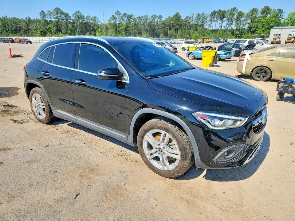 2021 MERCEDES-BENZ GLA 250  