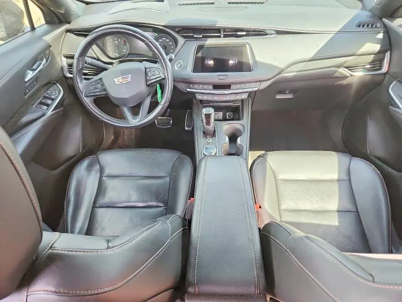 2019 CADILLAC XT4 SPORT  