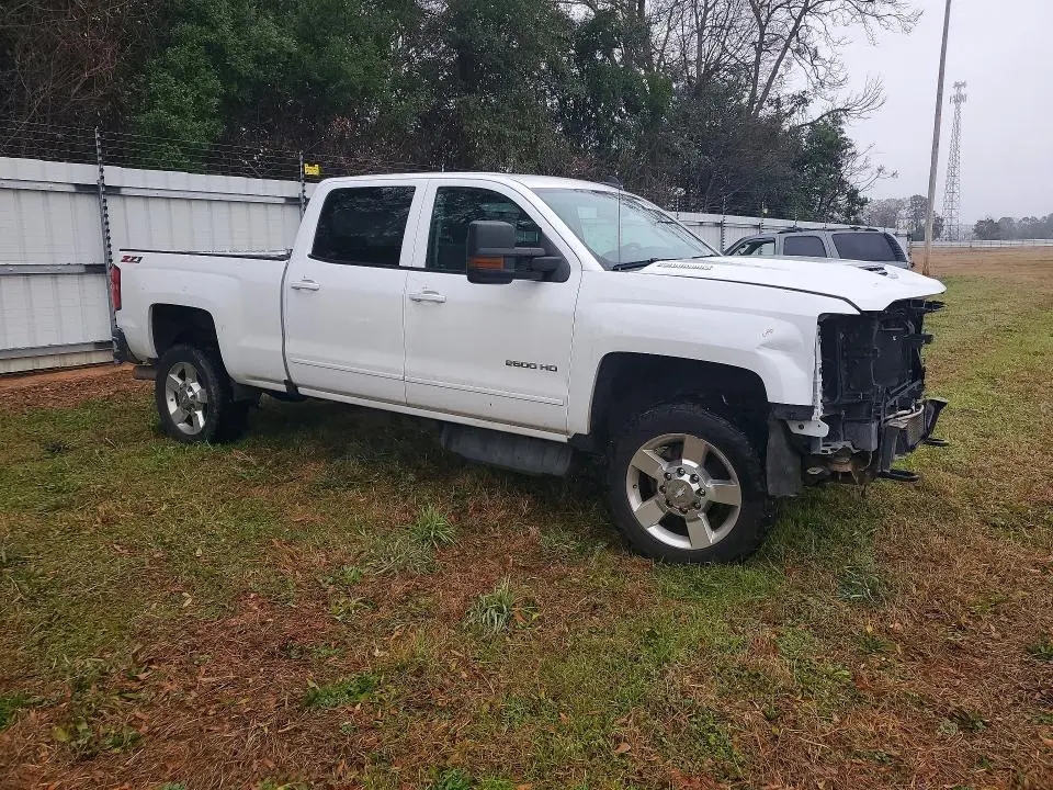 2017 CHEVROLET SILVERADO K2500 HEAVY DUTY LT  