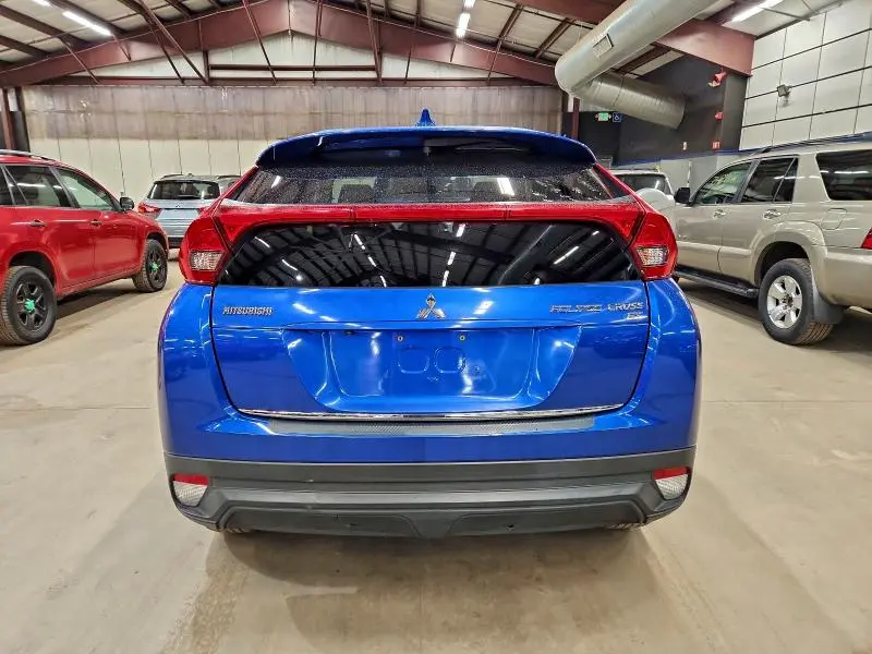 2018 MITSUBISHI ECLIPSE CROSS ES  