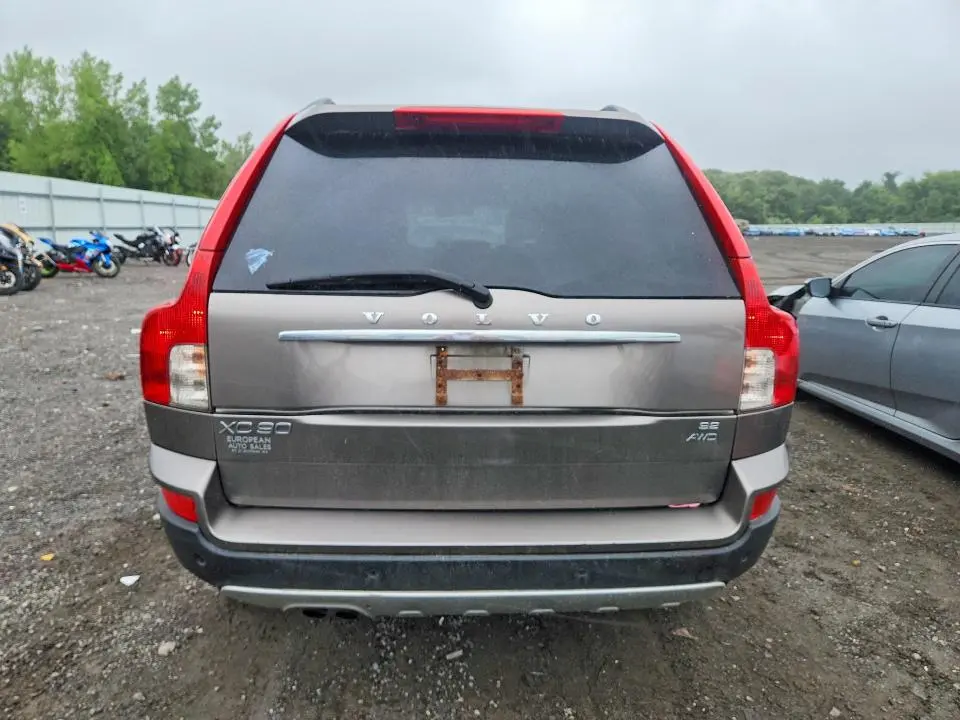 2010 VOLVO XC90 3.2  