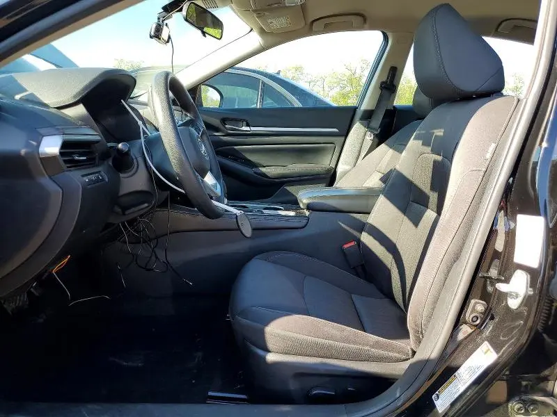 2023 NISSAN ALTIMA SV  