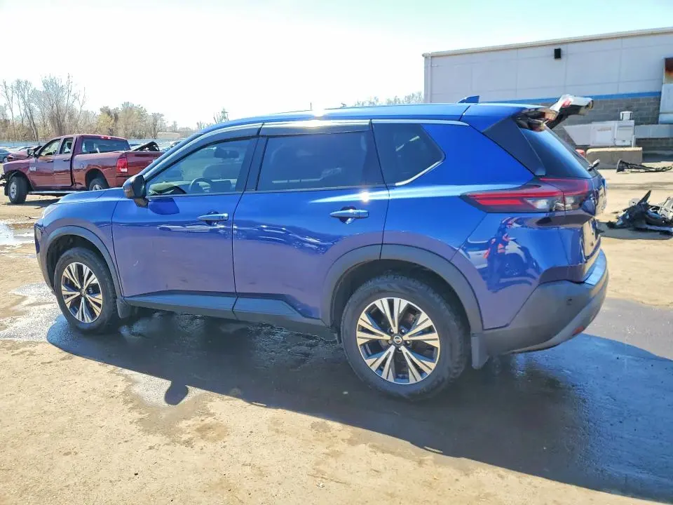 2021 NISSAN ROGUE SV  