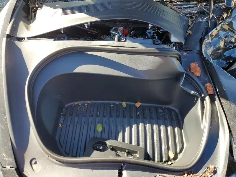 2026 TESLA MODEL 3   