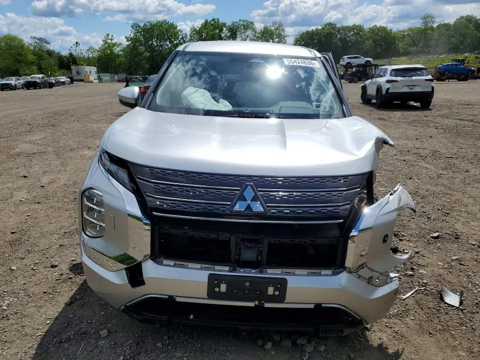 2024 MITSUBISHI OUTLANDER ES  
