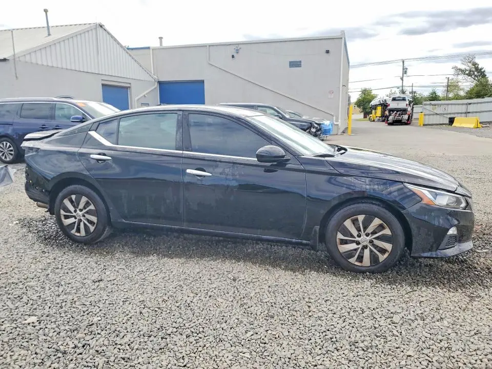 2020 NISSAN ALTIMA S  