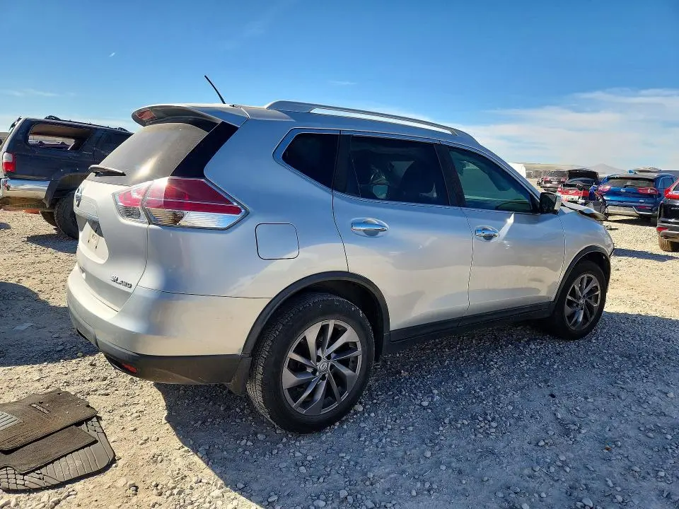 2016 NISSAN ROGUE SL  