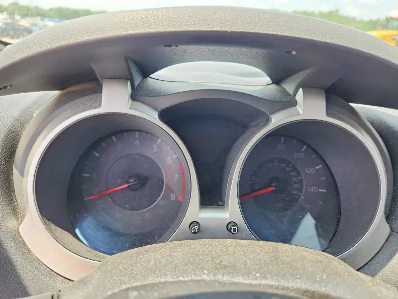 2013 NISSAN JUKE S  