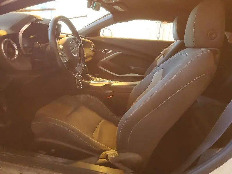 2018 CHEVROLET CAMARO LT  
