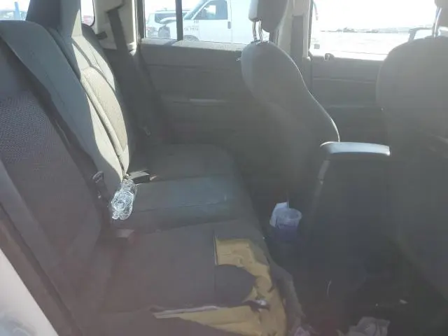 2010 JEEP PATRIOT SPORT  