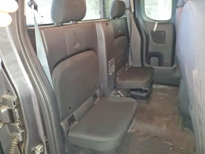 2023 NISSAN FRONTIER S  