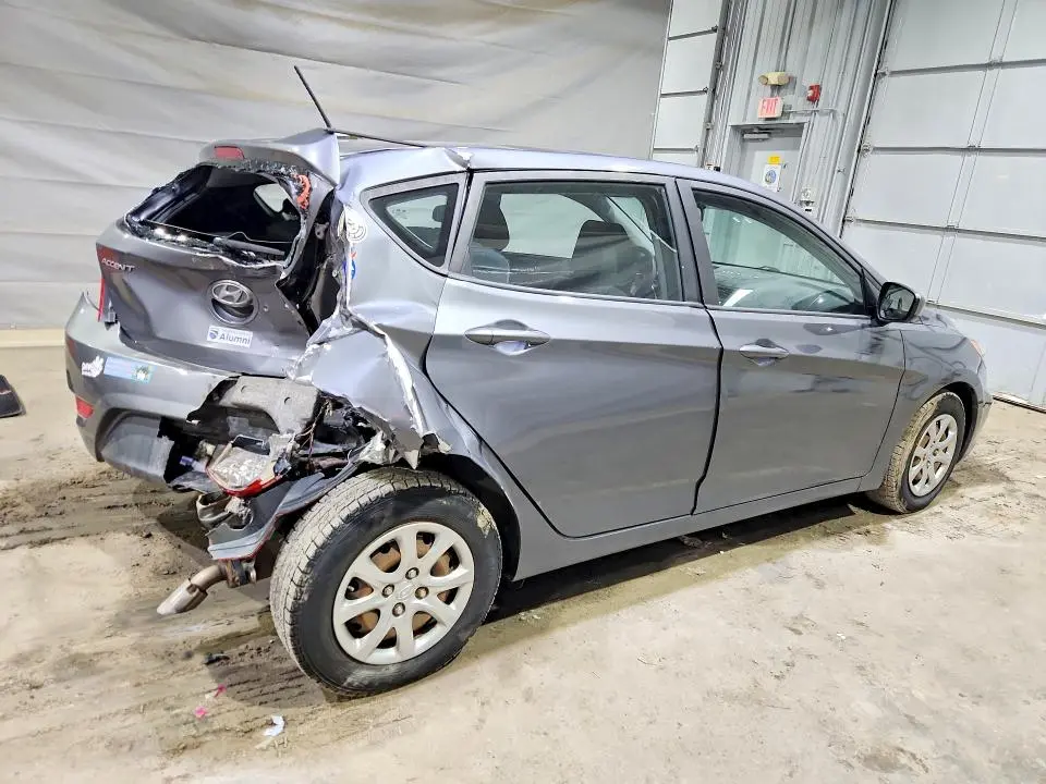 2014 HYUNDAI ACCENT GS  