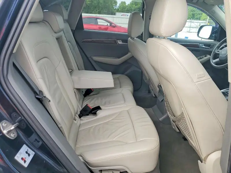 2011 AUDI Q5 PREMIUM PLUS  