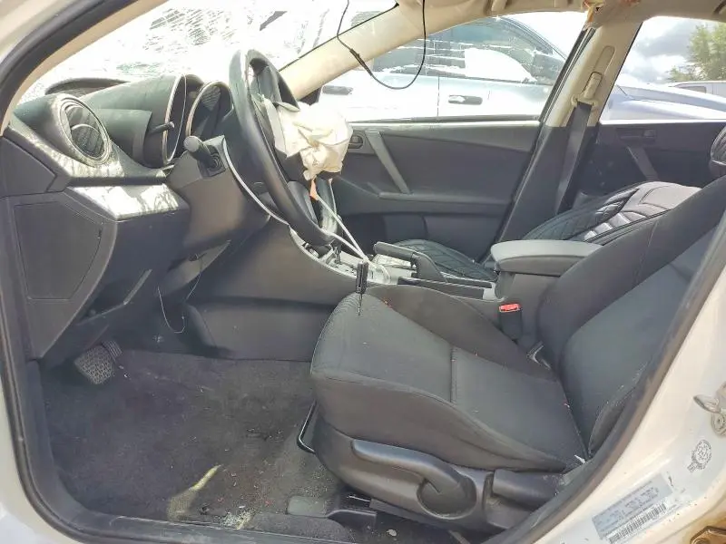 2010 MAZDA 3 I  