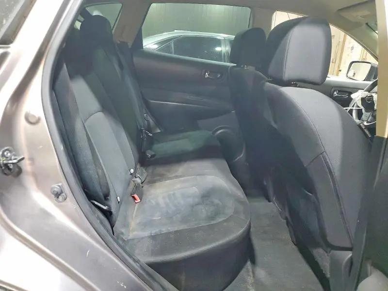 2010 NISSAN ROGUE SL  