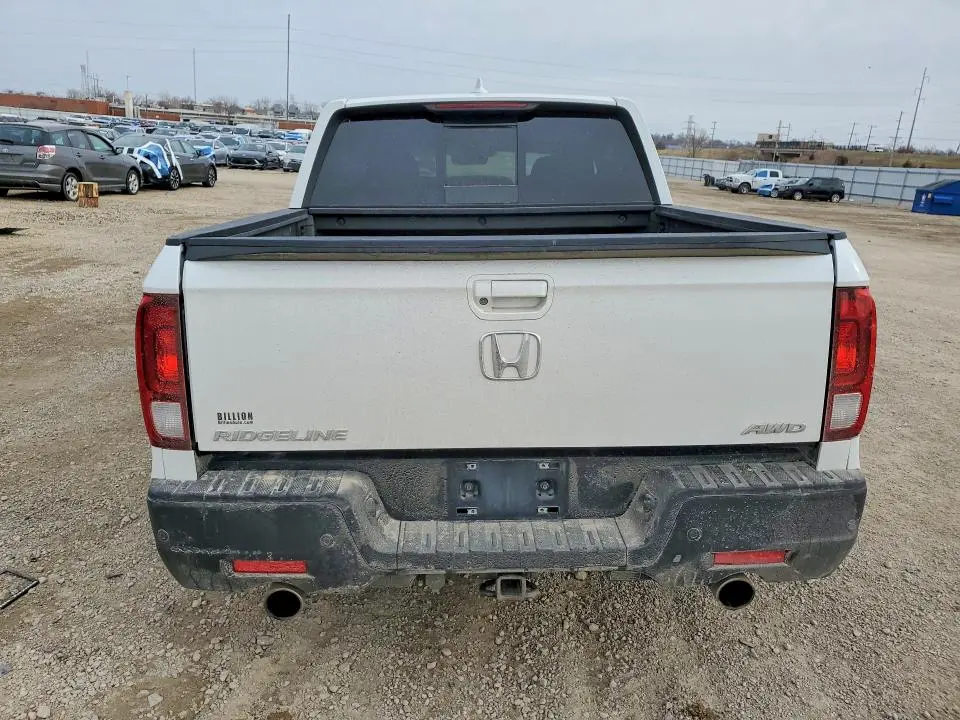 2022 HONDA RIDGELINE   