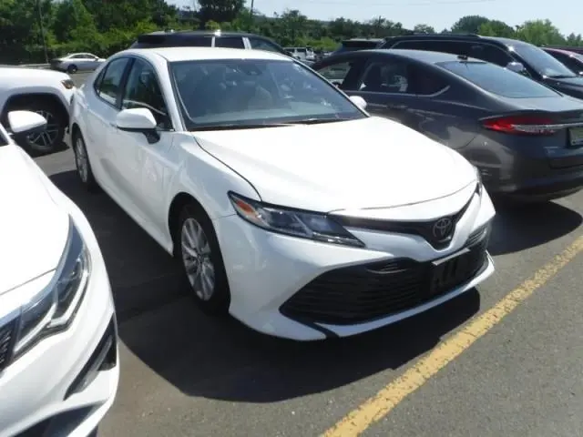 2019 TOYOTA CAMRY LE/SE/XLE/L