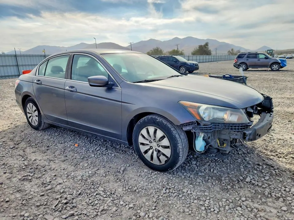 2012 HONDA ACCORD LX  