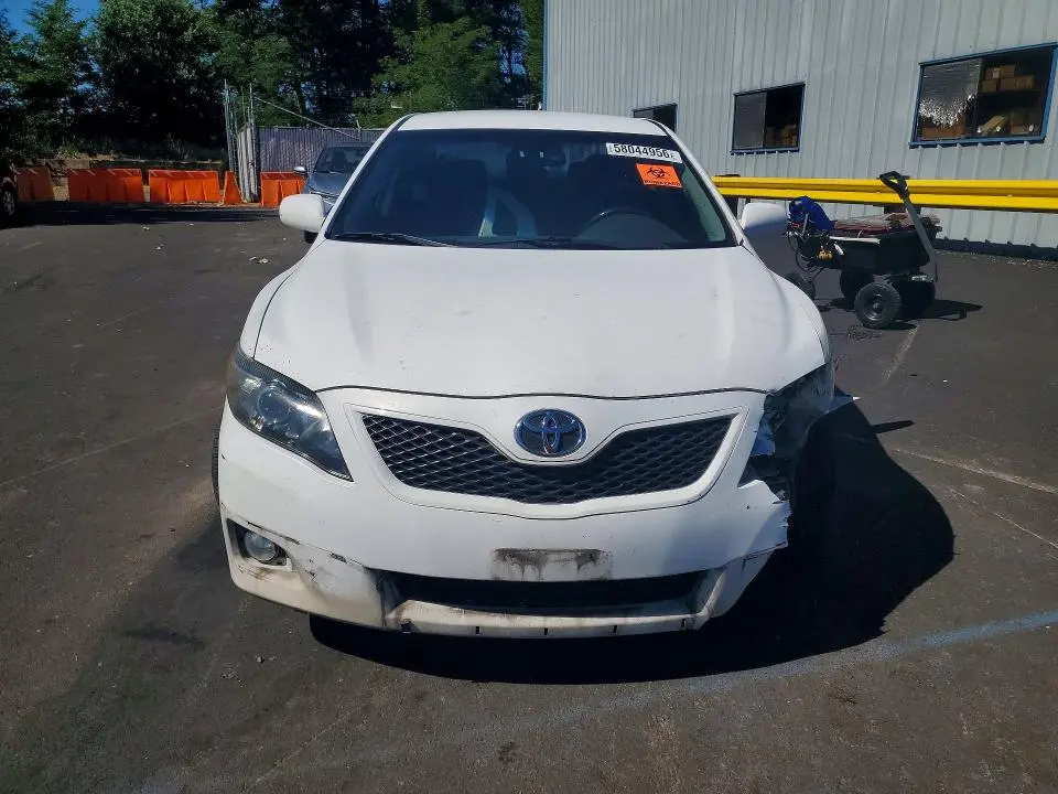 2010 TOYOTA CAMRY   