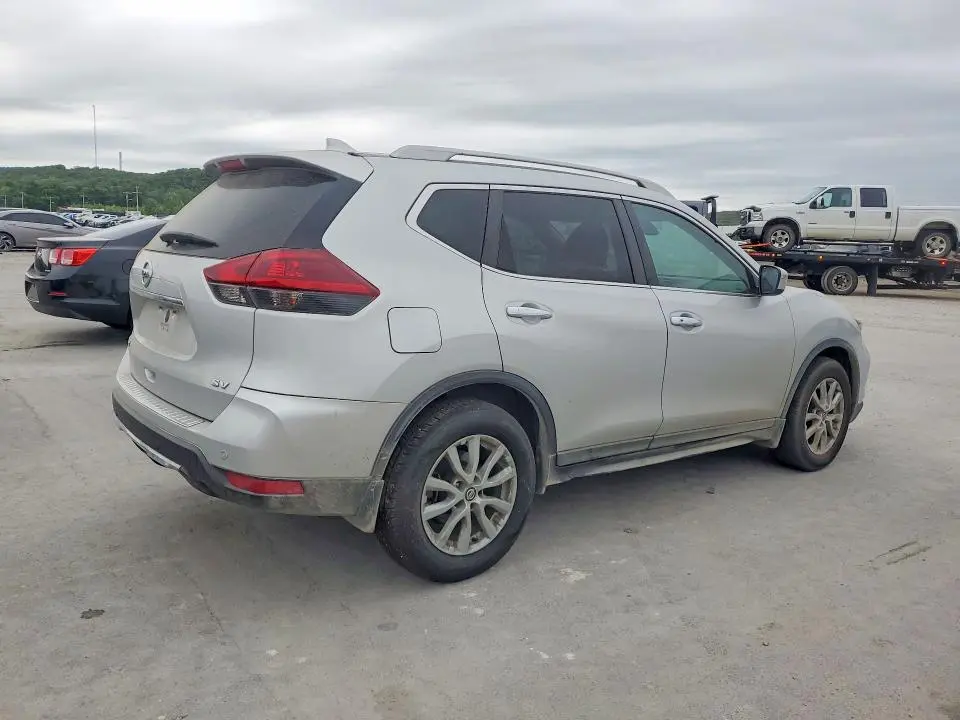 2020 NISSAN ROGUE SV  