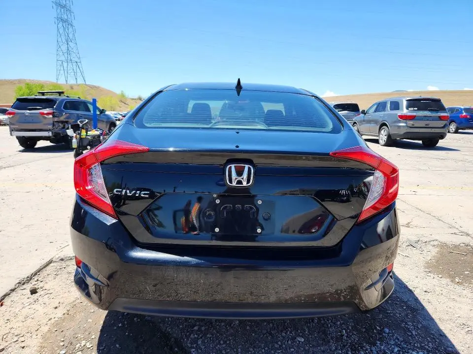 2018 HONDA CIVIC EX  