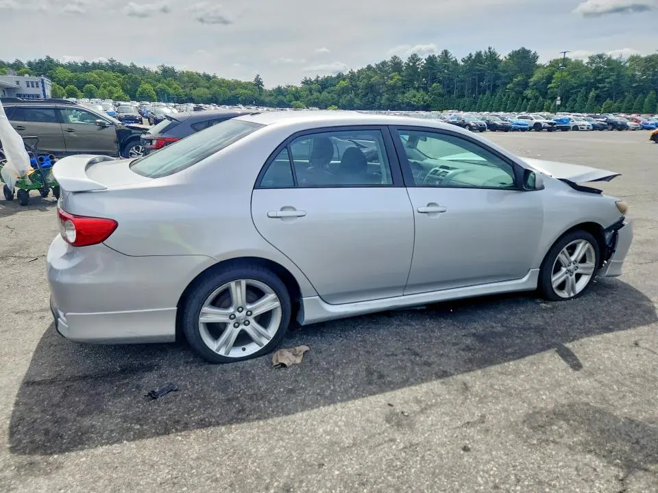 2013 TOYOTA COROLLA   