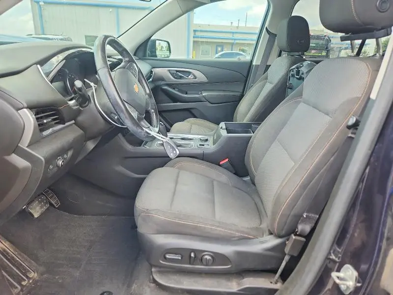 2020 CHEVROLET TRAVERSE LT  