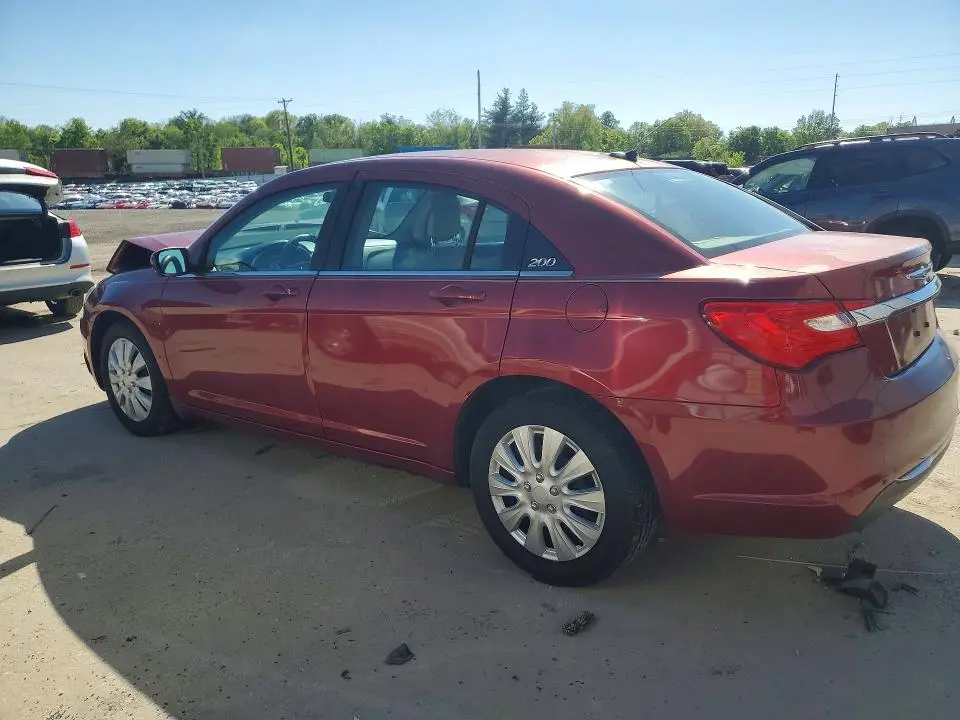 2013 CHRYSLER 200 LX  