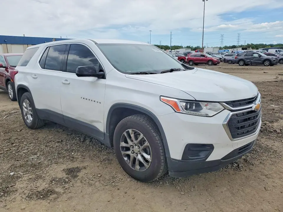 2020 CHEVROLET TRAVERSE LS  