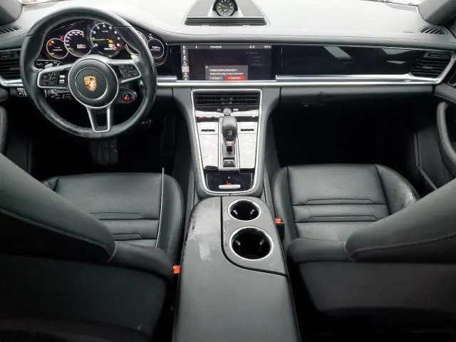 2018 PORSCHE PANAMERA 4 HYBRID EXECUTIVE  