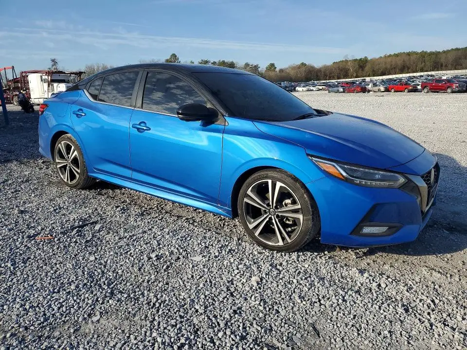 2022 NISSAN SENTRA SR  