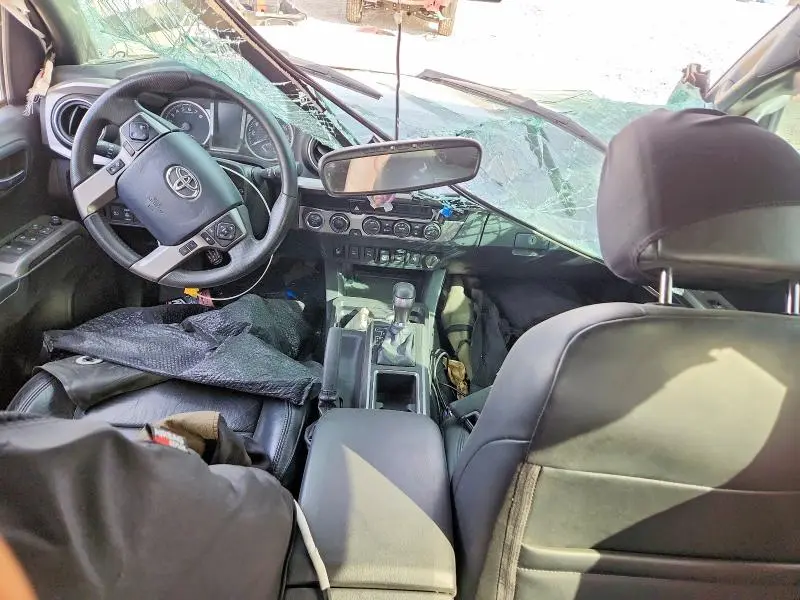 2020 TOYOTA TACOMA LIMITED  