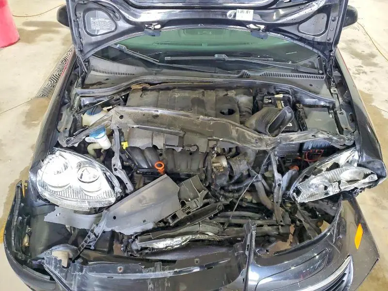 2010 VOLKSWAGEN JETTA LIMITED  