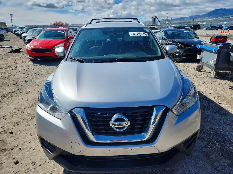 2018 NISSAN KICKS SV  