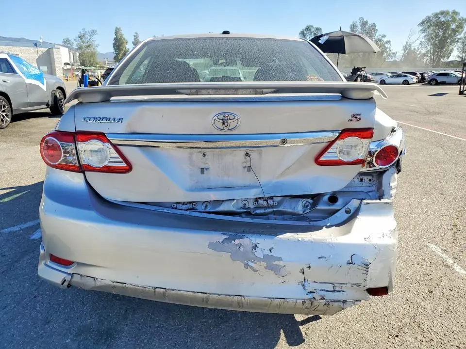 2011 TOYOTA COROLLA S  