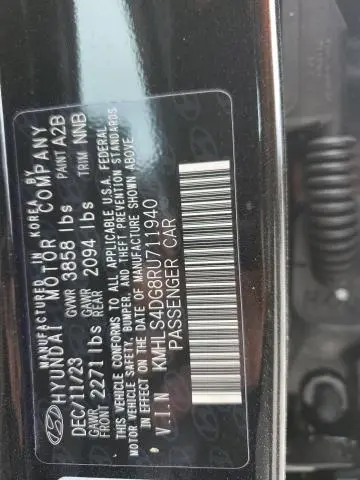 2024 HYUNDAI ELANTRA SEL  