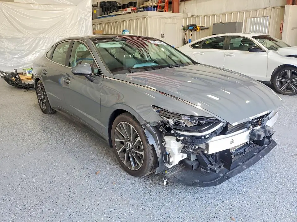 2022 HYUNDAI SONATA LIMITED  
