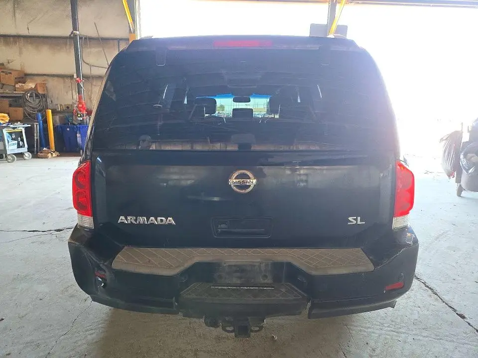 2011 NISSAN ARMADA SV  