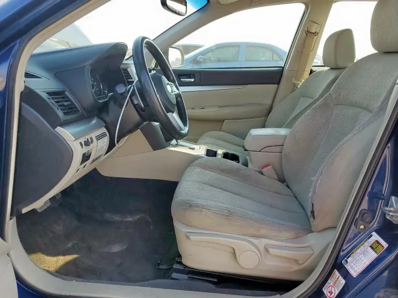 2010 SUBARU OUTBACK 2.5I  