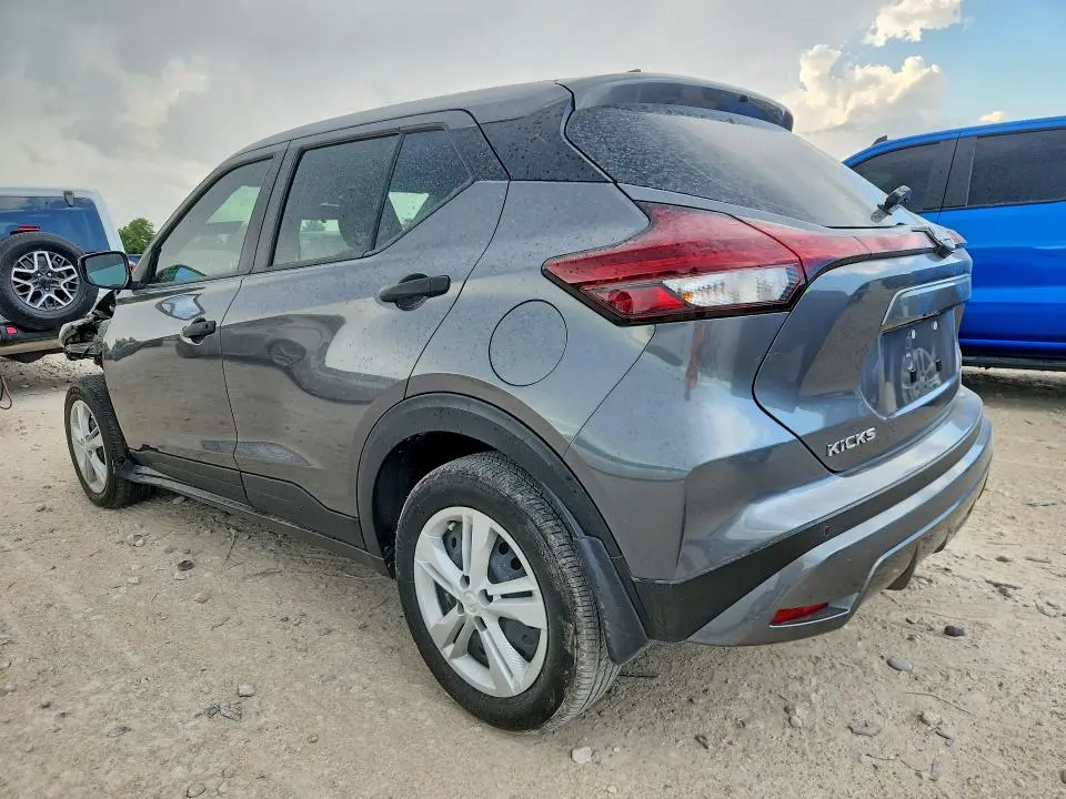 2024 NISSAN KICKS S  